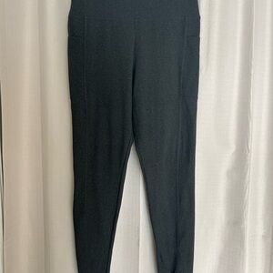 Charcoal Grey High-Waisted Leggings with Pockets – Size S/M
